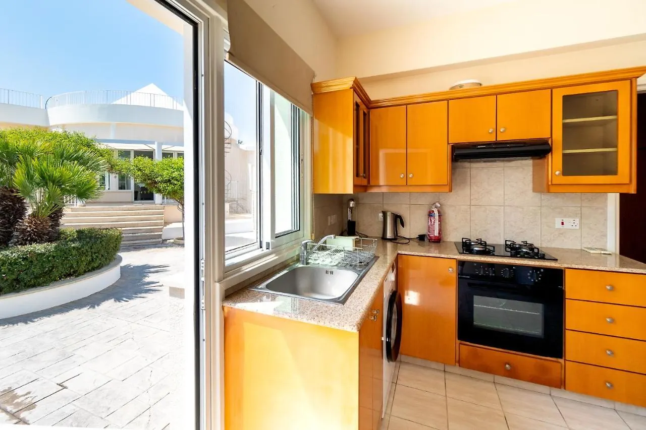 Villa Amelia By Ezoria Villas Perivolia